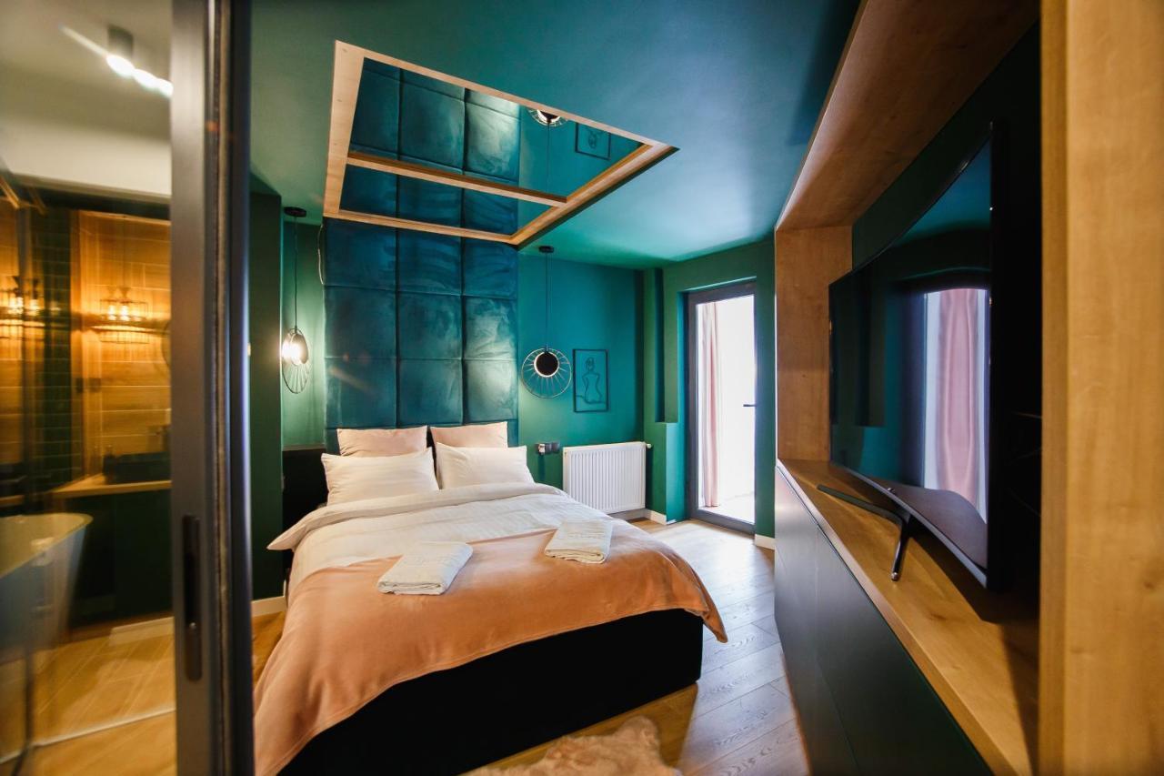 Green Velvet City Retreat Oradea Ngoại thất bức ảnh